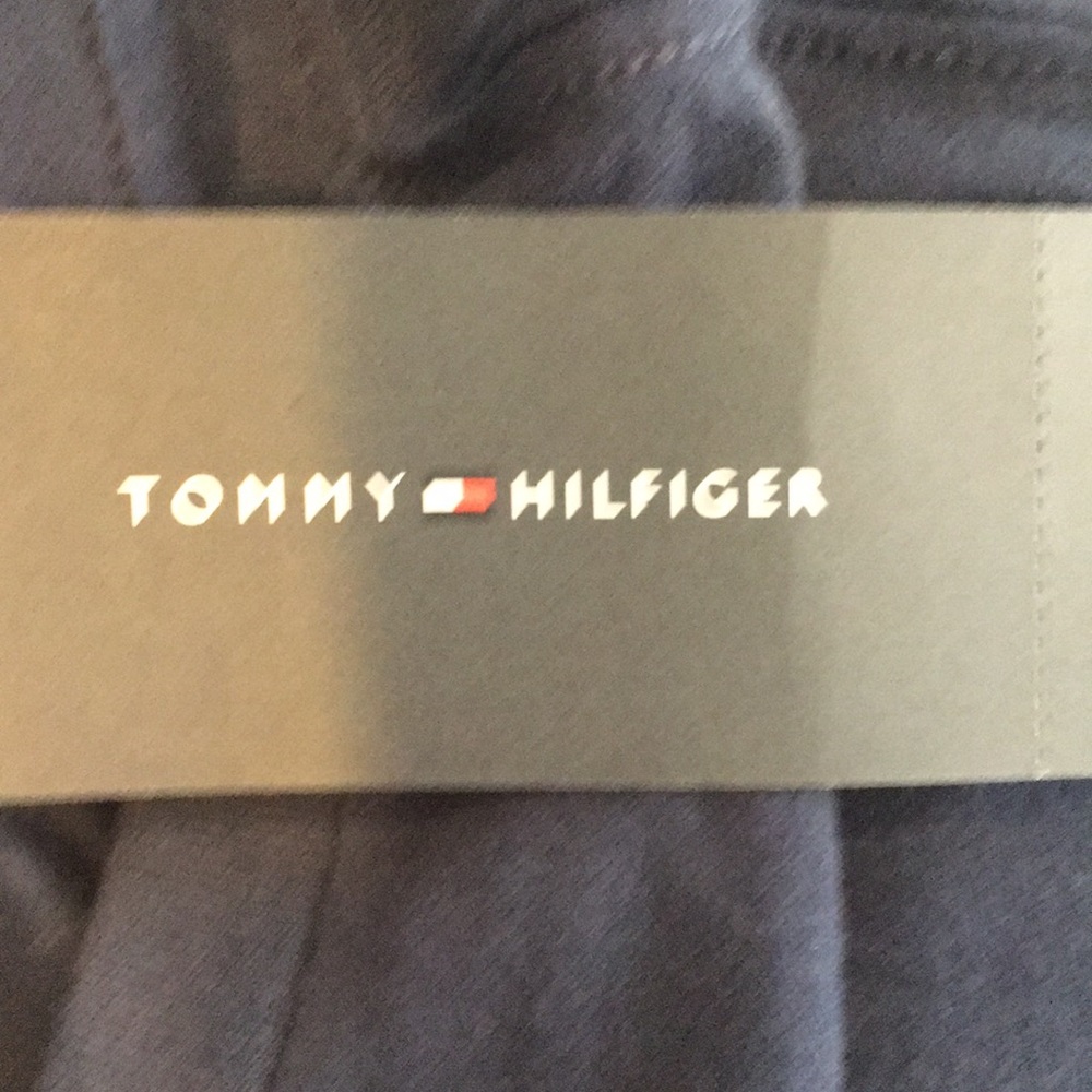 NWT Tommy Hilfiger Navy Blue T-Shirt - Picture 6 of 7